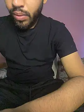 Snapshot of hotyyyyjonny chatting on June 26, 2026, 2:05 am hotyyyyjonny online show from June 26, 2026, 2:05 am