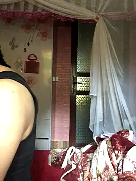 Snapshot of luna-sexxy chatting on November 29, 2025, 8:50 am luna-sexxy online show from November 29, 2025, 8:50 am