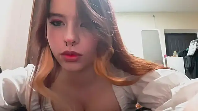 AwnyGrub online show from November 14, 2025, 4:38 pm