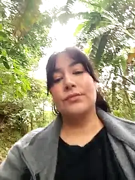Snapshot of SaloGray8 chatting on April 30, 2026, 12:44 pm SaloGray8 online show from April 30, 2026, 12:44 pm