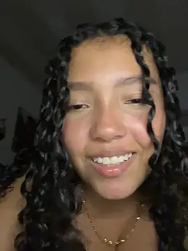 PetiteKattia online show from February 1, 2026, 5:06 am