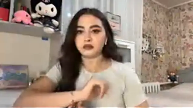 Snapshot of AheadSort chatting on November 11, 2025, 6:30 pm AheadSort online show from November 11, 2025, 6:30 pm