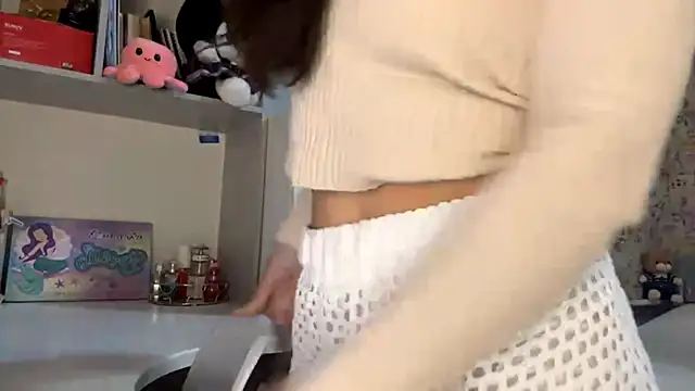 Snapshot of AheadSort chatting on November 13, 2025, 6:07 pm AheadSort online show from November 13, 2025, 6:07 pm