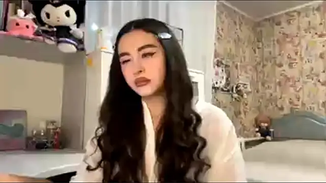 Snapshot of AheadSort chatting on November 30, 2025, 5:39 pm AheadSort online show from November 30, 2025, 5:39 pm