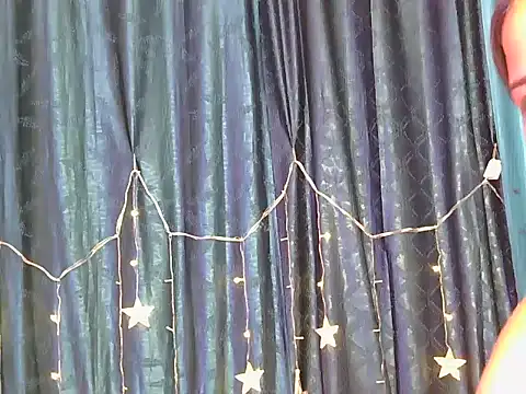 shivani-kumari21 online show from January 11, 2026, 3:22 am