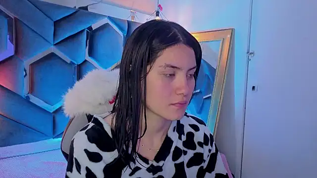 Brandy collinss online show from March 22, 2026, 11:46 am