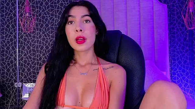 IrisDeLaVega  online show from May 18, 2026, 2:56 pm