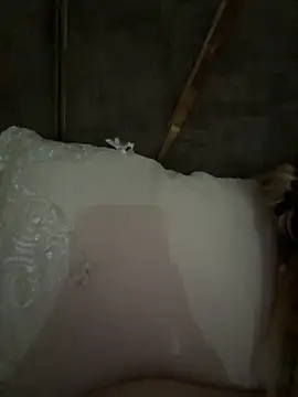 dalou3a22 online show from November 15, 2025, 12:30 am