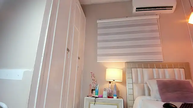 electra a online show from March 25, 2026, 10:05 pm