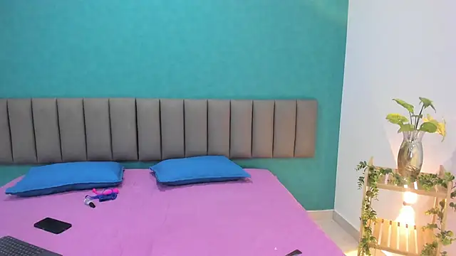 AzucenaBigAss online show from November 24, 2025, 8:41 pm