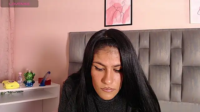 Ailyn-9 online show from November 13, 2025, 9:36 pm