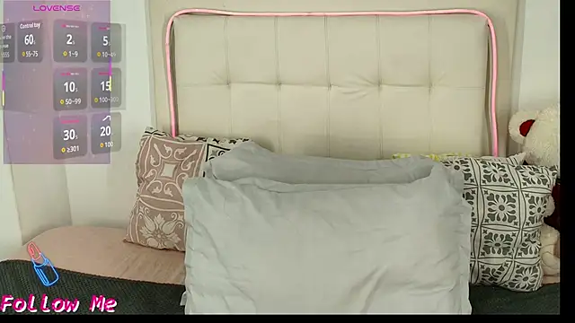 Daphne Hills online show from February 27, 2026, 6:19 pm