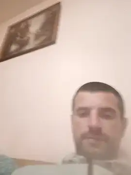 Snapshot of TwardyKierowca chatting on November 13, 2025, 9:47 pm TwardyKierowca online show from November 13, 2025, 9:47 pm