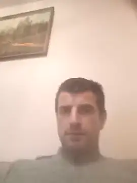 Snapshot of TwardyKierowca chatting on February 3, 2026, 11:43 pm TwardyKierowca online show from February 3, 2026, 11:43 pm