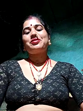 Snapshot of Hot_kamla chatting on May 12, 2026, 11:02 pm Hot kamla online show from May 12, 2026, 11:02 pm