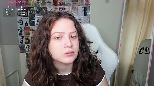 Anora Miller online show from February 11, 2026, 8:08 am