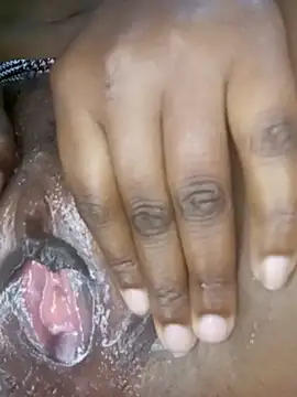 Molatane0 online show from November 25, 2025, 7:47 pm