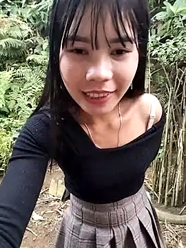 gugu0022 online show from February 5, 2026, 10:53 am