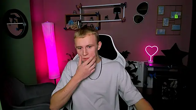 Snapshot of rafael_bien chatting on November 30, 2025, 8:13 pm rafael bien online show from November 30, 2025, 8:13 pm