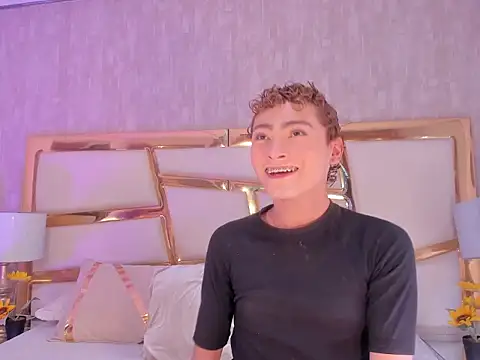 JacobRusso online show from August 2, 2026, 9:24 pm