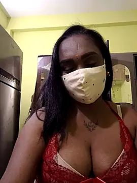 Dharshini98 online show from February 11, 2026, 3:33 am