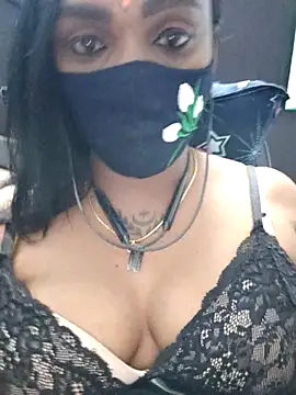 Dharshini98 online show from March 12, 2026, 6:14 pm