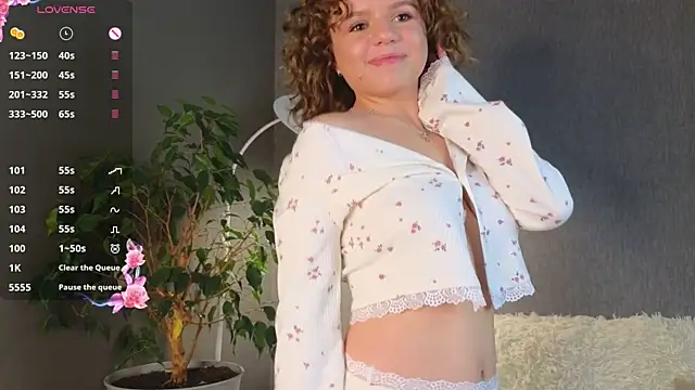 my monique online show from November 30, 2025, 7:23 am