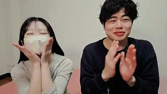 ikura chan online show from February 14, 2026, 2:41 am