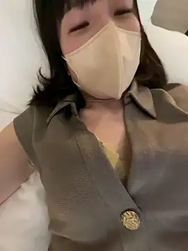 mayumichan13 online show from April 2, 2026, 9:34 pm