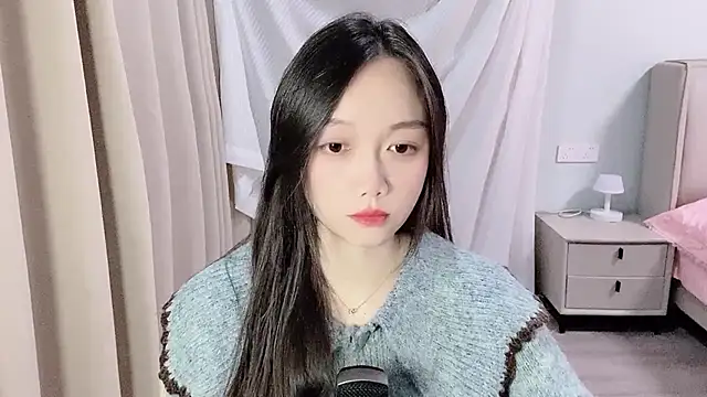 Snapshot of BoiI2u chatting on November 21, 2025, 3:33 pm BoiI2u online show from November 21, 2025, 3:33 pm