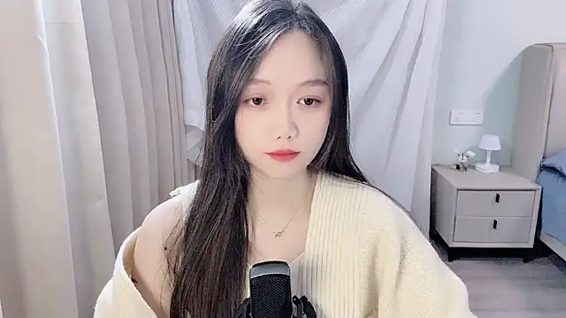 Snapshot of BoiI2u chatting on December 3, 2025, 3:21 pm BoiI2u online show from December 3, 2025, 3:21 pm