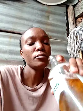 Beverlygurlx6 online show from February 21, 2026, 8:59 am