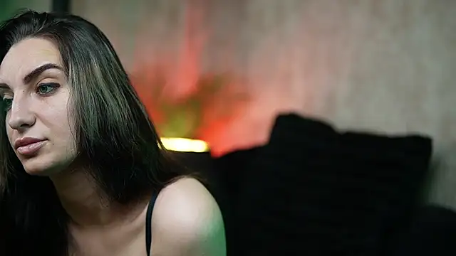 Snapshot of BikiJo chatting on November 25, 2025, 7:58 pm BikiJo online show from November 25, 2025, 7:58 pm