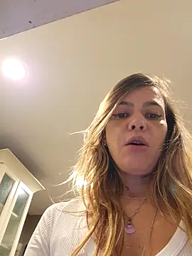 Snapshot of Aaaahhiraya2 chatting on February 5, 2026, 5:45 am Aaaahhiraya2 online show from February 5, 2026, 5:45 am