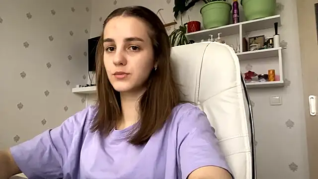 Snapshot of SweetieKatie chatting on December 2, 2025, 8:08 am SweetieKatie online show from December 2, 2025, 8:08 am