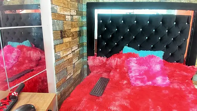 Snapshot of Nyra_Rose chatting on November 22, 2025, 12:26 pm Nyra Rose online show from November 22, 2025, 12:26 pm