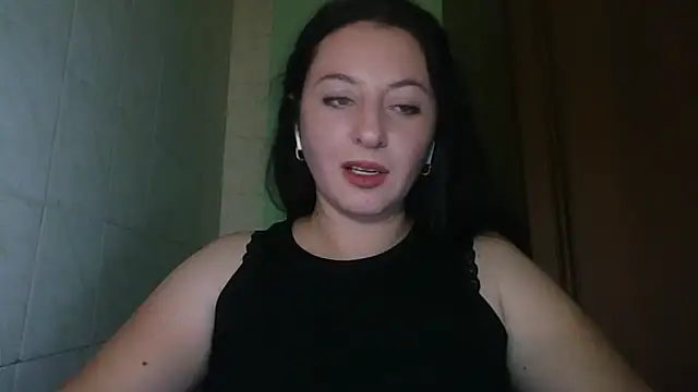 MelinaAx online show from November 14, 2025, 11:02 pm