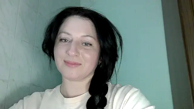 MelinaAx online show from April 6, 2026, 8:10 pm