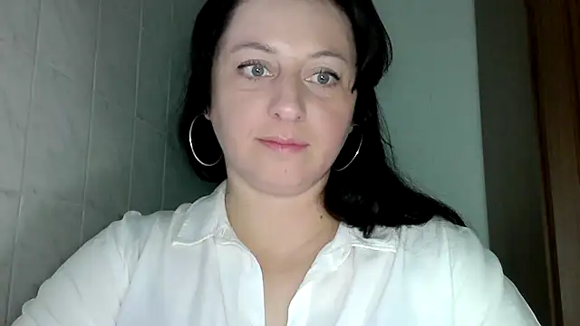 Snapshot of MelinaAx chatting on April 29, 2026, 8:40 am MelinaAx online show from April 29, 2026, 8:40 am