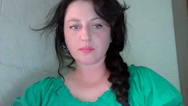 MelinaAx online show from July 17, 2026, 7:19 pm