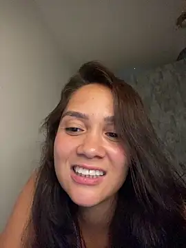 carolsapequinha online show from March 13, 2026, 1:12 am