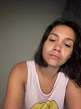 carolsapequinha online show from July 28, 2026, 10:54 am