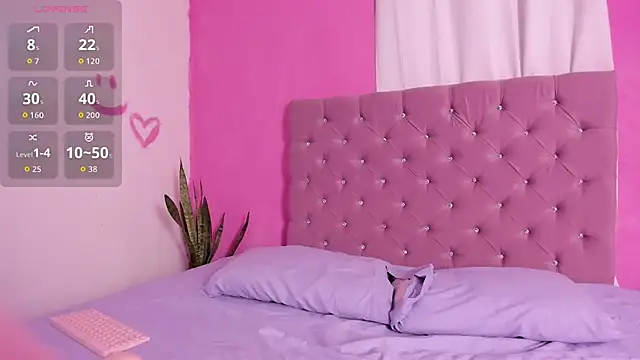 Natasha Blaze1 online show from November 22, 2025, 6:34 am