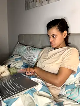 Snapshot of anna_evans9 chatting on December 2, 2025, 10:09 am anna evans9 online show from December 2, 2025, 10:09 am