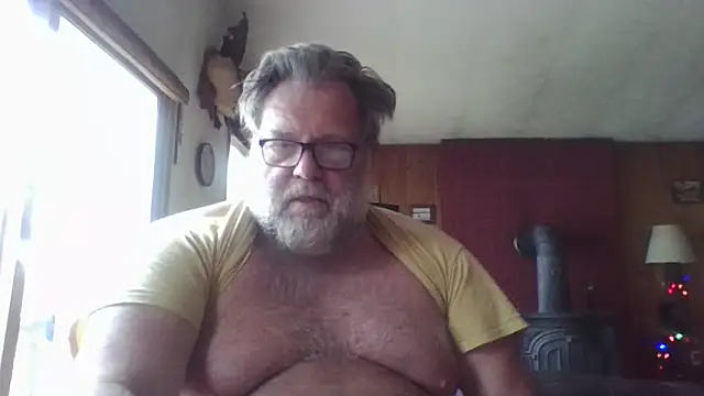 Snapshot of Joshc405 chatting on May 24, 2026, 3:17 pm Joshc405 online show from May 24, 2026, 3:17 pm