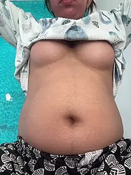 isha sharma2002 online show from March 27, 2026, 8:59 am