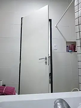 miturikento online show from November 14, 2025, 12:09 am