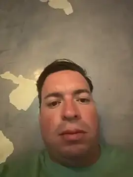 Snapshot of kyleseaarts1 chatting on December 2, 2025, 3:01 am kyleseaarts1 online show from December 2, 2025, 3:01 am