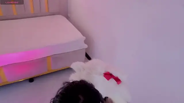 Snapshot of Crystall_sweett chatting on November 29, 2025, 6:55 pm Crystall sweett online show from November 29, 2025, 6:55 pm