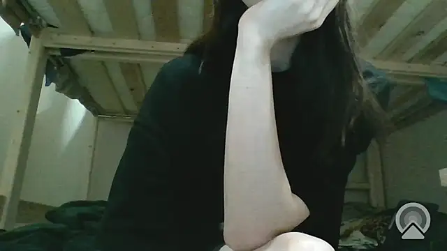 AlineZex online show from November 23, 2025, 8:52 pm